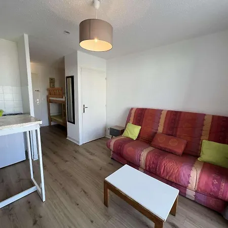 Apartment 4 Pers, Loggia, Proche Plage, Parking Prive, Animaux Acceptes - Fr-1-702-41 *
